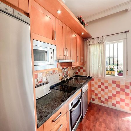 Cozy Apartment Bajondillo Sun&Beach Torremolinos Exteriör bild